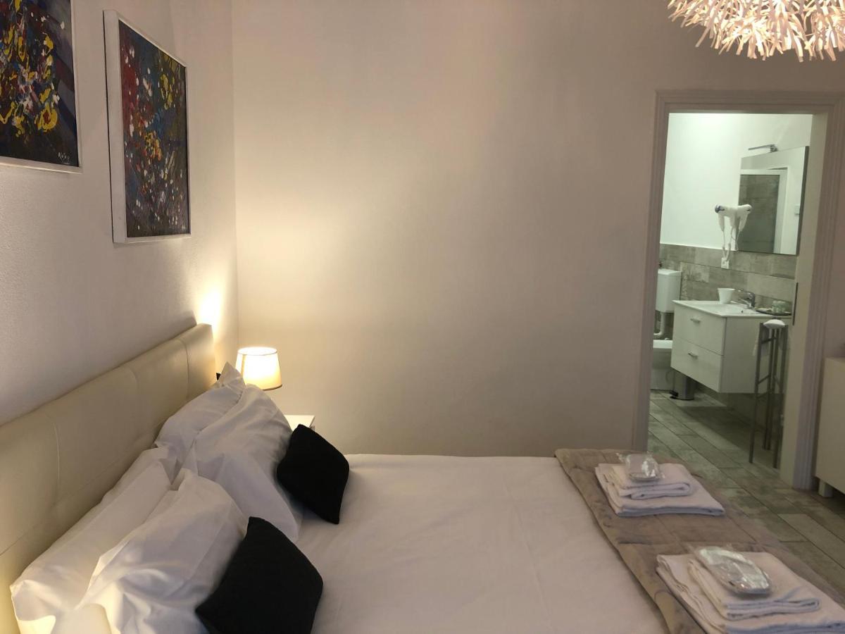 Camere Ame' Peschiera del Garda Extérieur photo